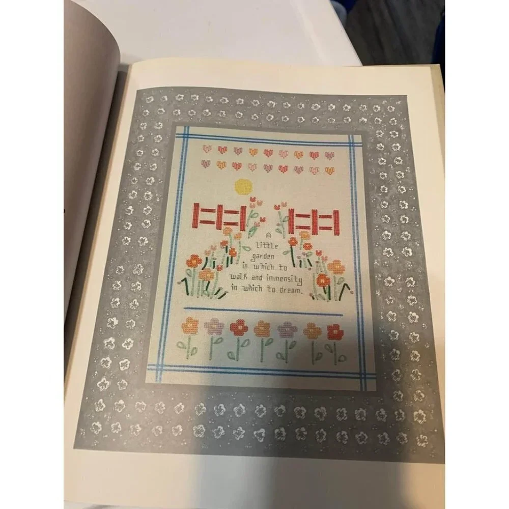 Vintage The Vanessa-Ann CollectionA Signature in Time: Contemporary Samplers to